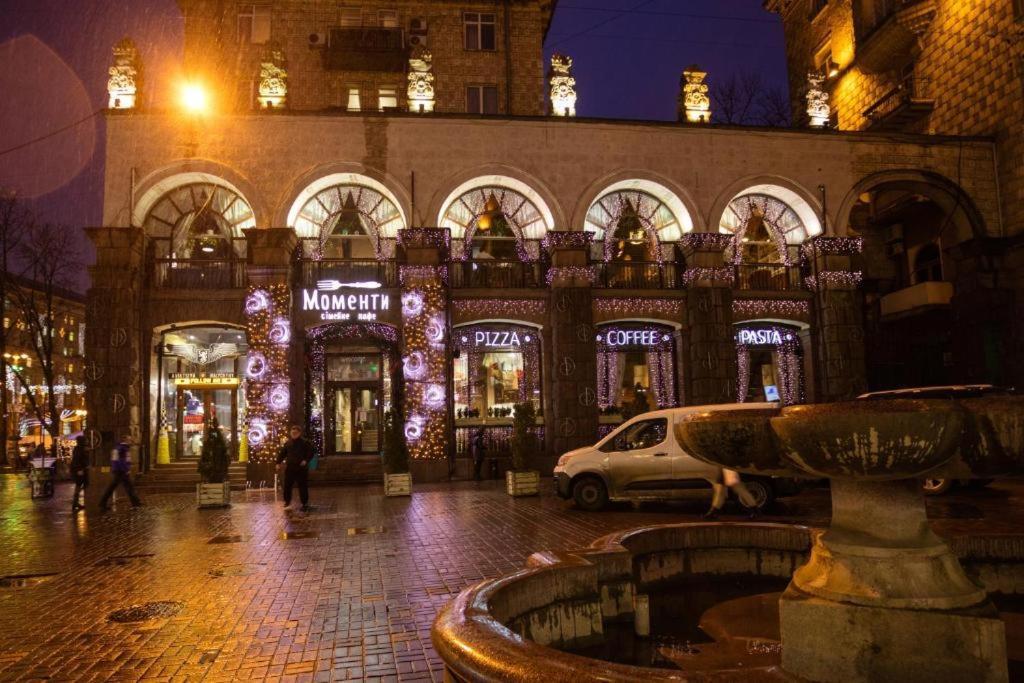 Khreshchatyk Apart Hotel 911 キエフ エクステリア 写真