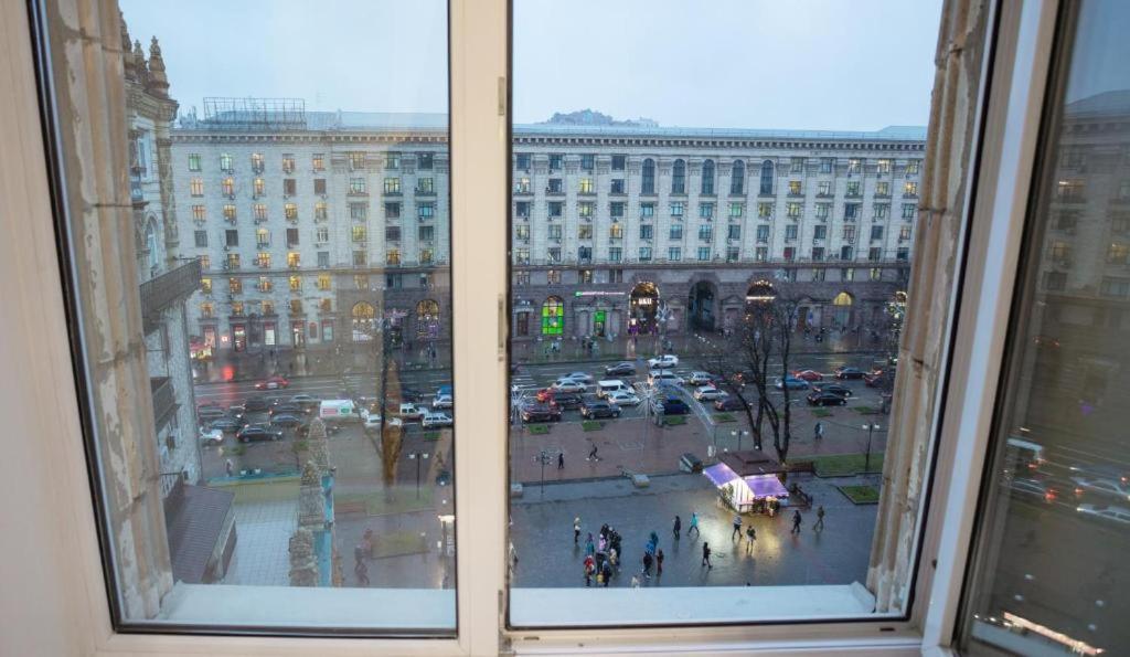 Khreshchatyk Apart Hotel 911 キエフ エクステリア 写真