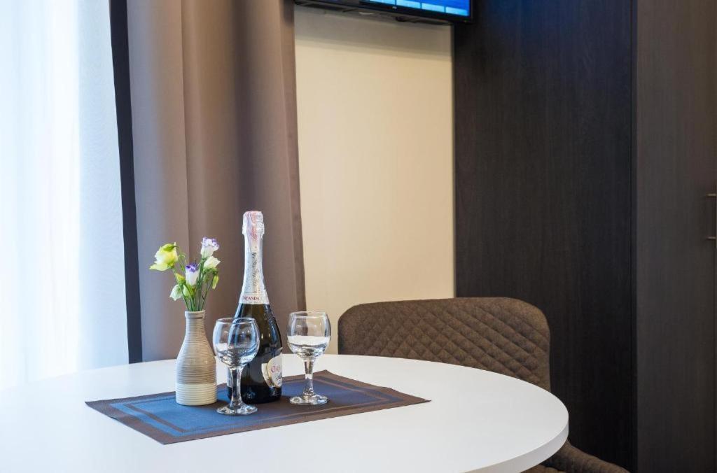 Khreshchatyk Apart Hotel 911 キエフ エクステリア 写真