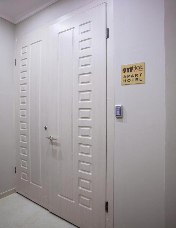 Khreshchatyk Apart Hotel 911 キエフ エクステリア 写真