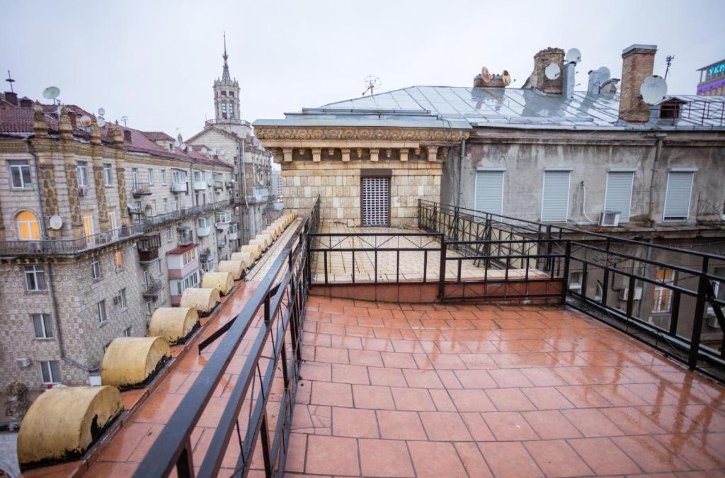 Khreshchatyk Apart Hotel 911 キエフ エクステリア 写真